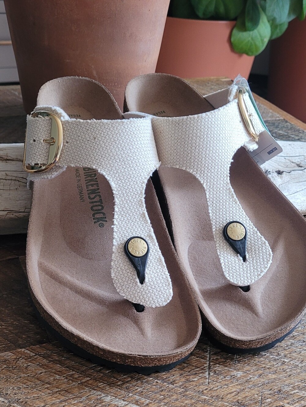 Birkenstock Big Buckle Rivet Logo Gizeh Thong Sandals - Picture 2 of 4